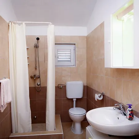 Vidrice Apartment
