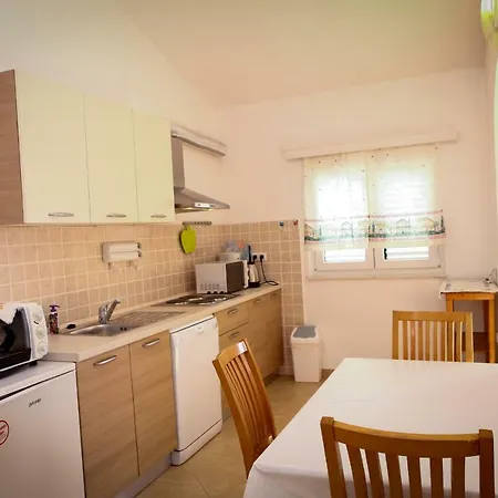 Vidrice Apartment *